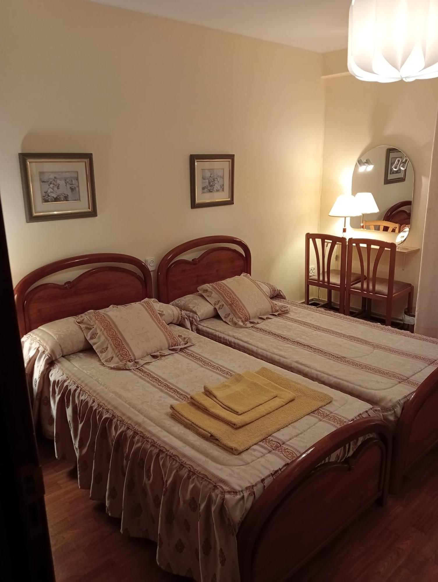 Habitacion Matrimonial Centro Ciudad Oviedo Kültér fotó